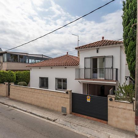 Beach Villa Cristina By Hhbcn Castelldefels Esterno foto